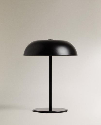 MONOCHROME CORDLESS TABLE LAMP
